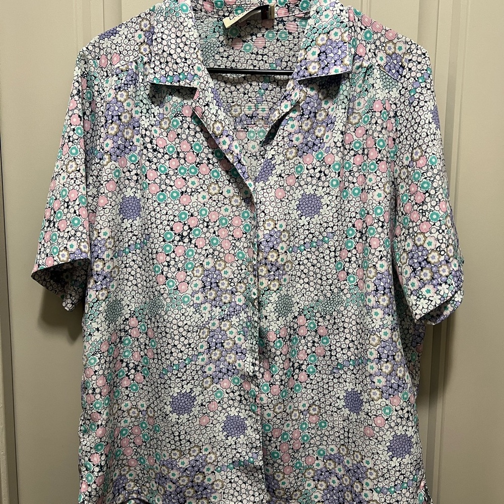 Floral Women's Blouse in Pastel Hues